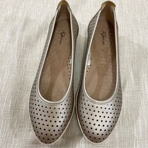 I Love Comfort Skyler Metallic Slip On Shoe Size 8